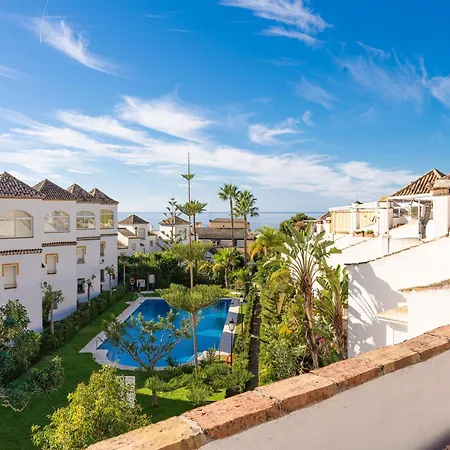 Apartment Beautiful With View Marbella